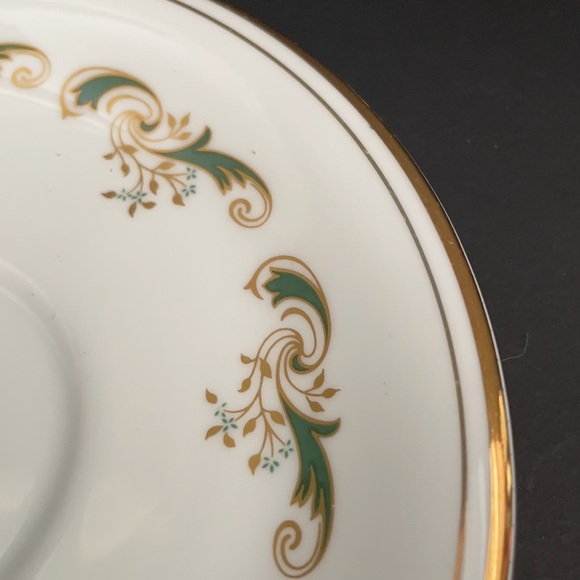 Two Harleigh Bone China Saucers England Vintage Gold Green Design - Picture 4 of 7
